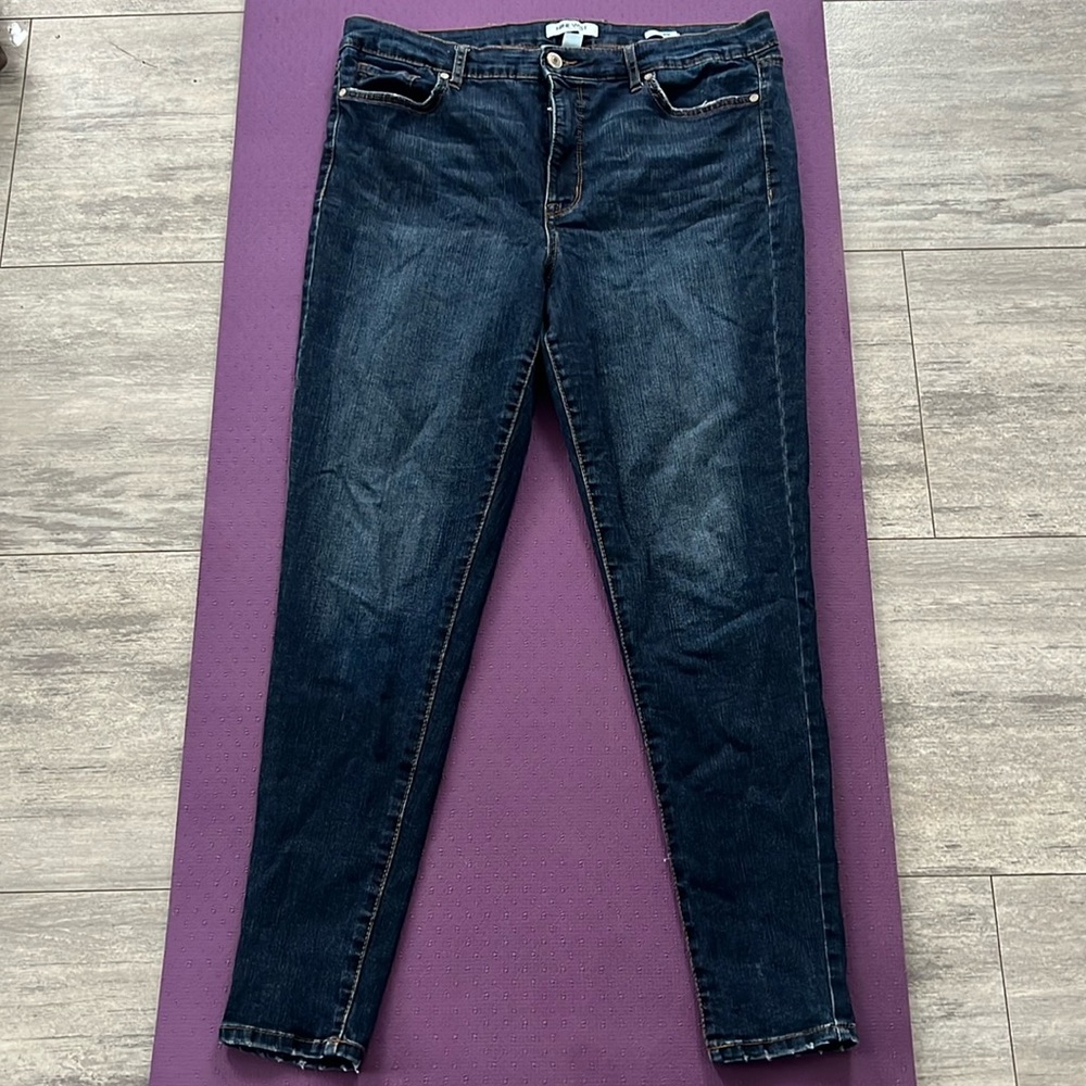 Women’s skinny jeans - Nine West